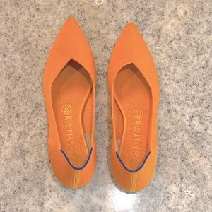 Rothy’s The Point in yellow. Size 9